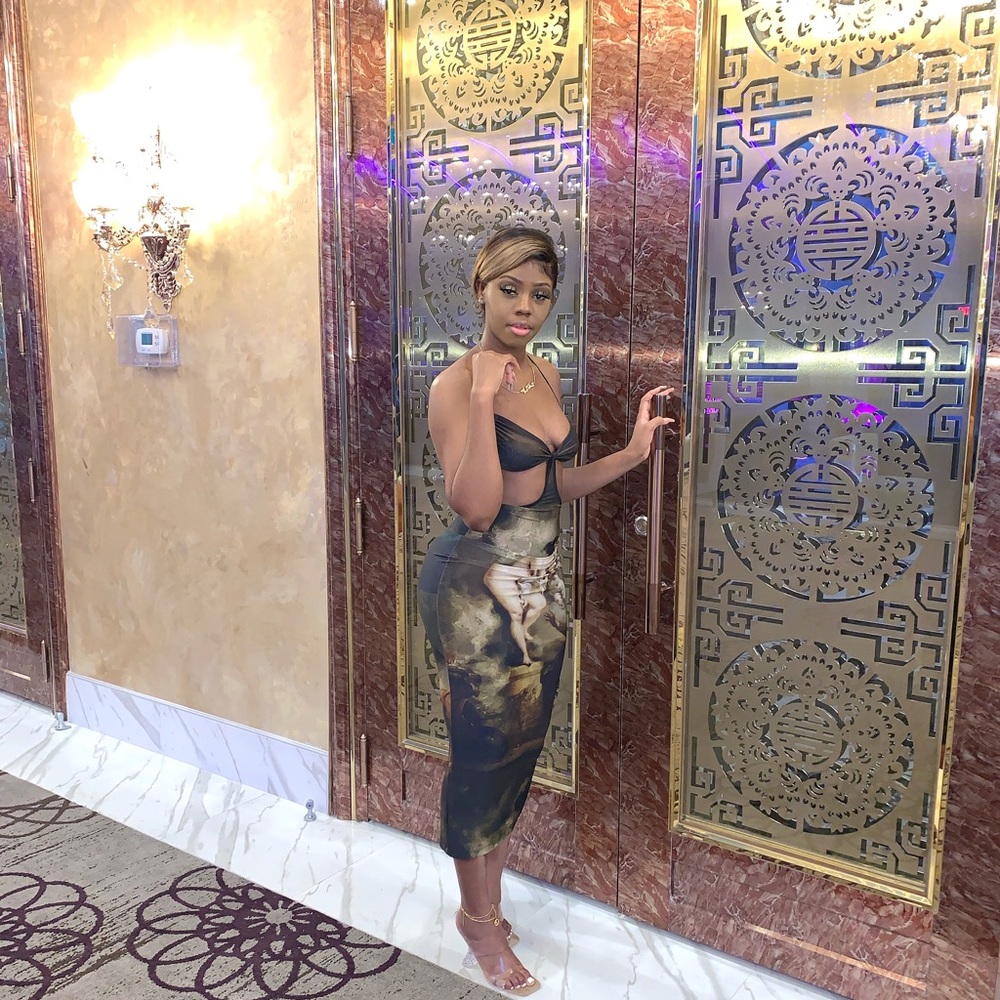 Women’s Black & Olive Print Maxi Dress — Sleek Bodycon Style